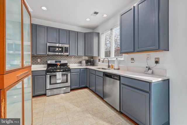 6428 WARREN POINT CT, Alexandria, VA 22315