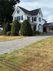 4518-4520 County Route 4, Oswego, NY 13126
