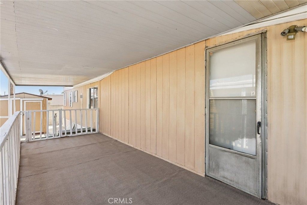 17333 Valley Boulevard 15E, Fontana, CA 92335 — photo 4