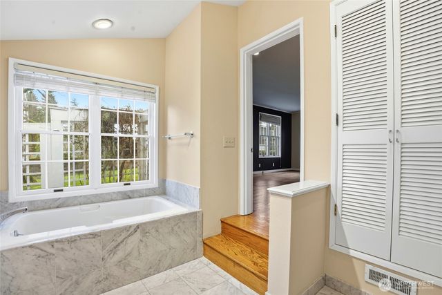 300 S Devine Road, Vancouver, WA 95030