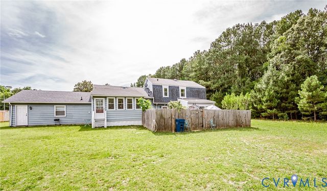 11011 Lamore Dr, Disputanta, VA 23842