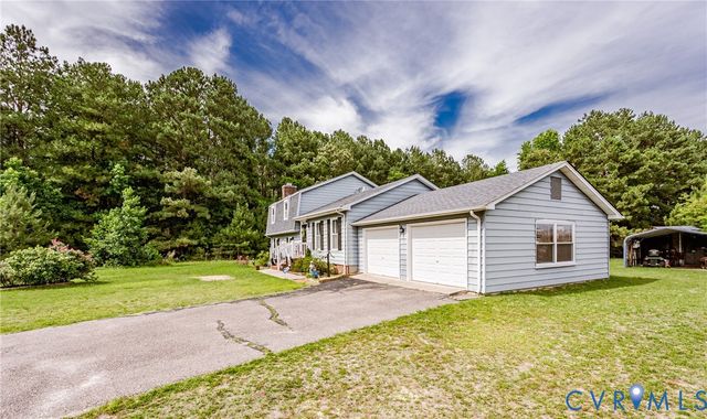 11011 Lamore Dr, Disputanta, VA 23842