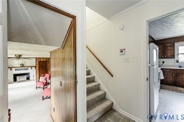 11011 Lamore Dr, Disputanta, VA 23842