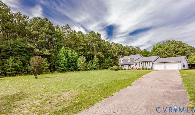 11011 Lamore Dr, Disputanta, VA 23842