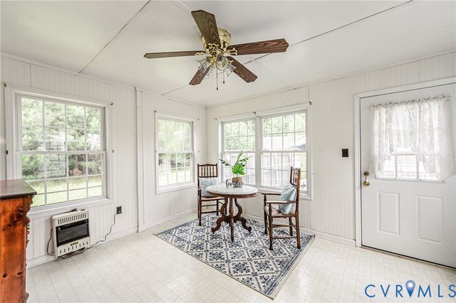 11011 Lamore Dr, Disputanta, VA 23842