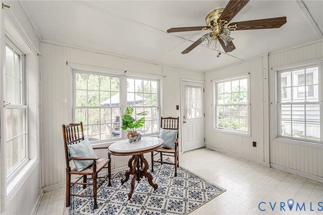 11011 Lamore Dr, Disputanta, VA 23842