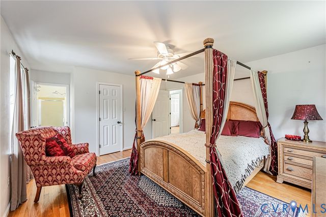 11011 Lamore Dr, Disputanta, VA 23842