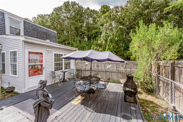 11011 Lamore Dr, Disputanta, VA 23842