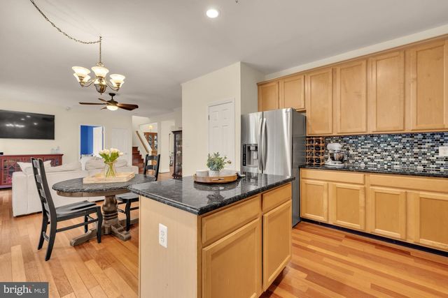 10497 GENNA LN, Manassas, VA 20112