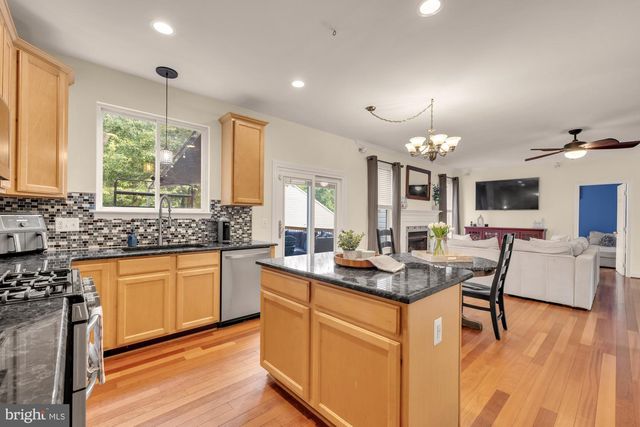 10497 GENNA LN, Manassas, VA 20112