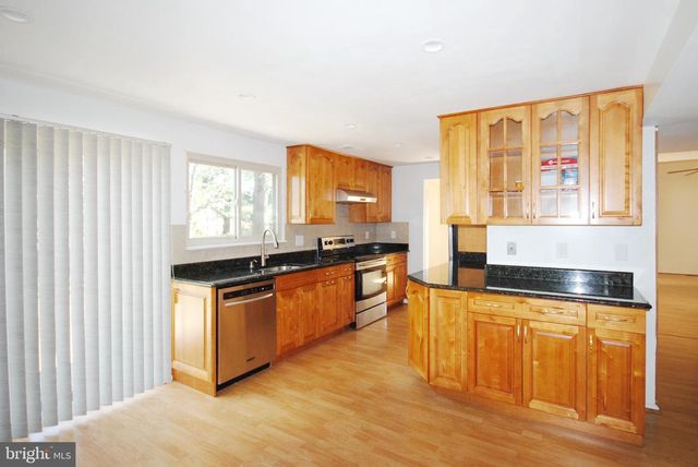 11609 PINEY LODGE RD, North Potomac, MD 20878