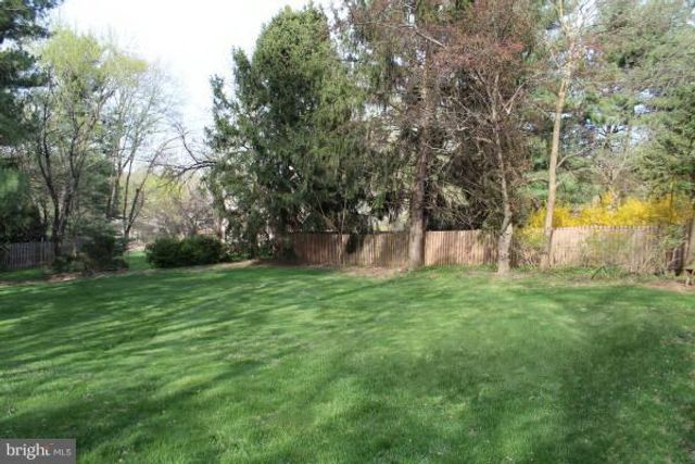 11609 PINEY LODGE RD, North Potomac, MD 20878