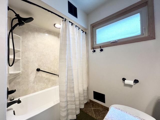 2545 S 66th STREET, Milwaukee, WI 53219