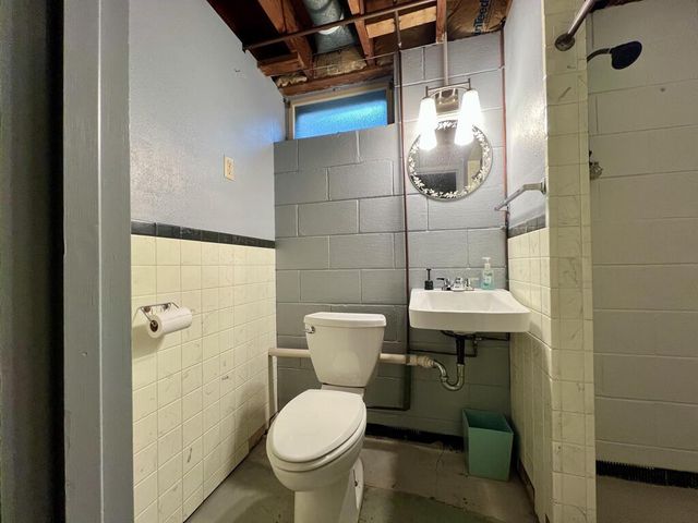 2545 S 66th STREET, Milwaukee, WI 53219