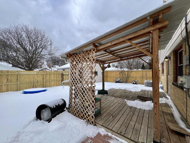 2545 S 66th STREET, Milwaukee, WI 53219