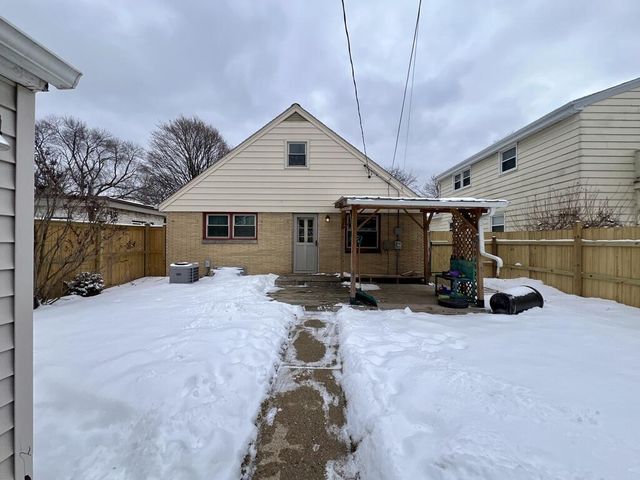 2545 S 66th STREET, Milwaukee, WI 53219