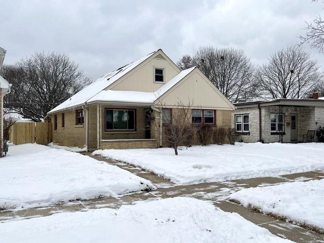 2545 S 66th STREET, Milwaukee, WI 53219