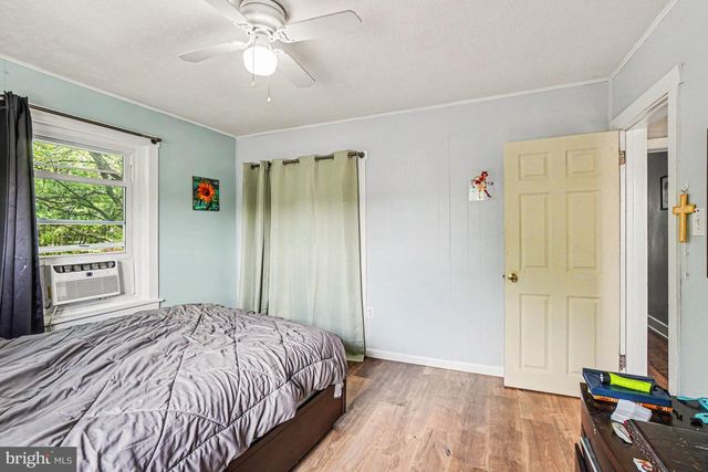 438 OAK TC, Reading, PA 19611