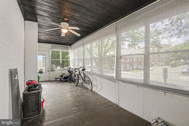 438 OAK TC, Reading, PA 19611