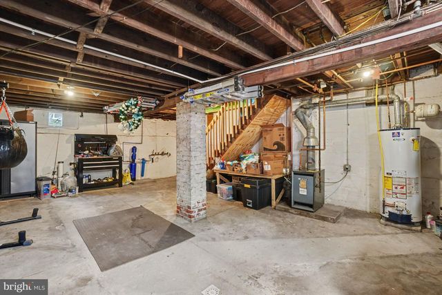 438 OAK TC, Reading, PA 19611