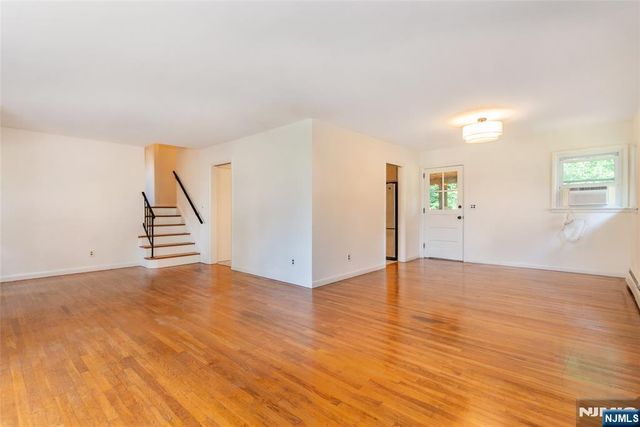 107 Highland Avenue, Bergenfield, NJ 07621