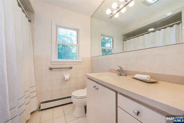 107 Highland Avenue, Bergenfield, NJ 07621