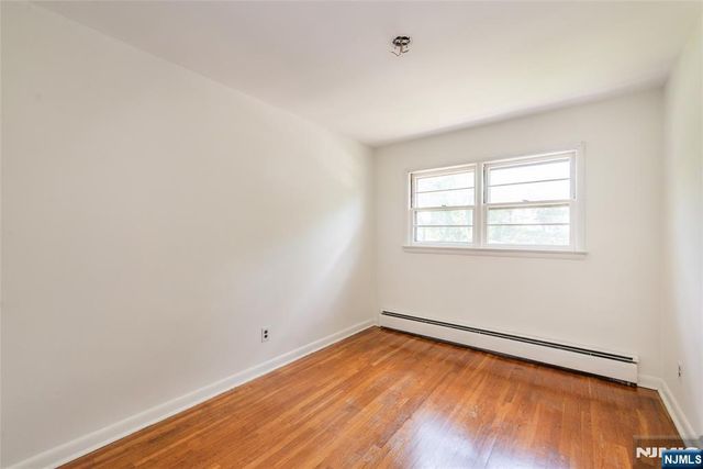 107 Highland Avenue, Bergenfield, NJ 07621