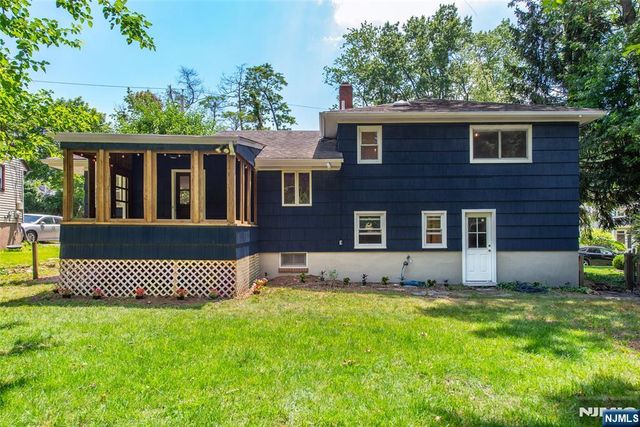 107 Highland Avenue, Bergenfield, NJ 07621