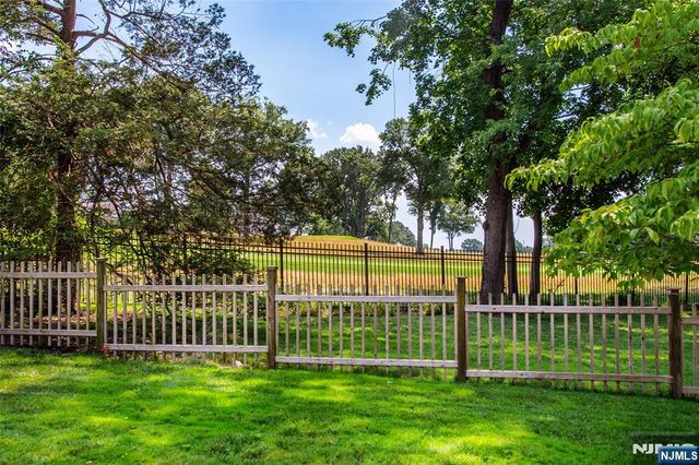 107 Highland Avenue, Bergenfield, NJ 07621