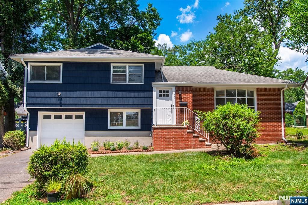 107 Highland Avenue, Bergenfield, NJ 07621
