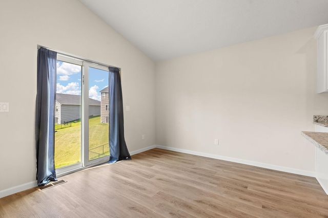 18762 Grant Street NW, Elk River, MN 55330