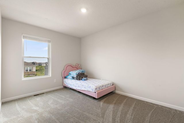 18762 Grant Street NW, Elk River, MN 55330