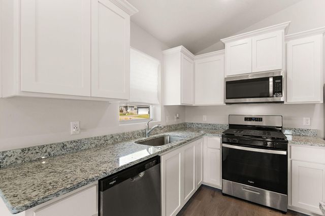 18762 Grant Street NW, Elk River, MN 55330