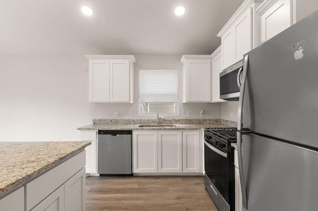 18762 Grant Street NW, Elk River, MN 55330