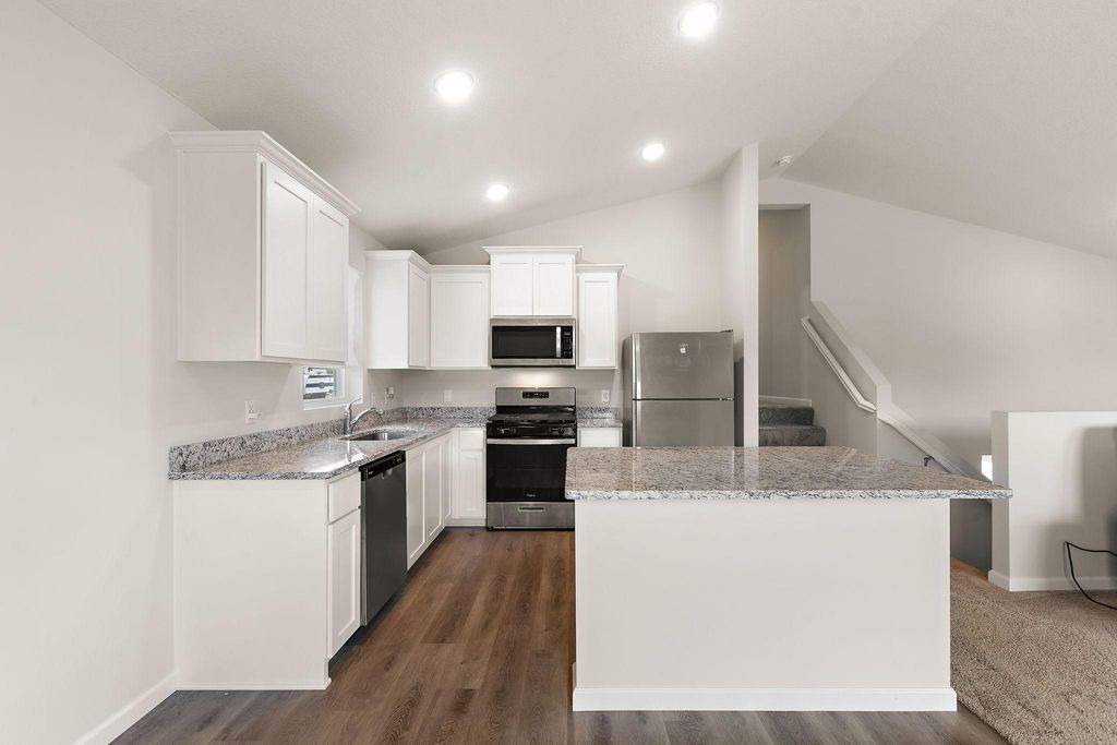 18762 Grant Street NW, Elk River, MN 55330 — photo 2