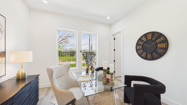 2421 Harrington Street, Houston, TX 77026