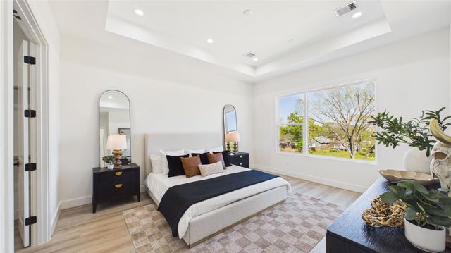 2421 Harrington Street, Houston, TX 77026