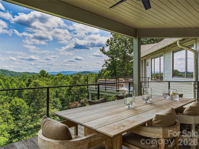 47 Garland Drive, Asheville, NC 28804