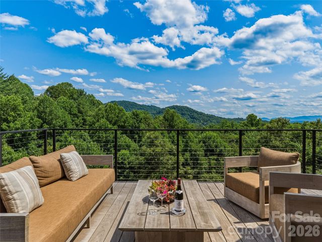 47 Garland Drive, Asheville, NC 28804