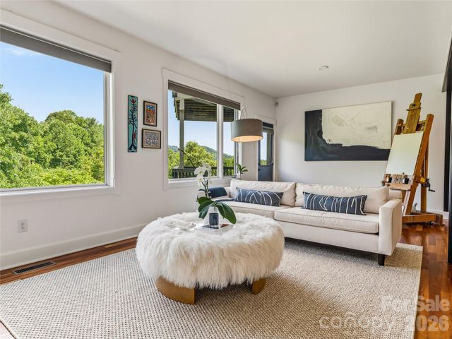 47 Garland Drive, Asheville, NC 28804