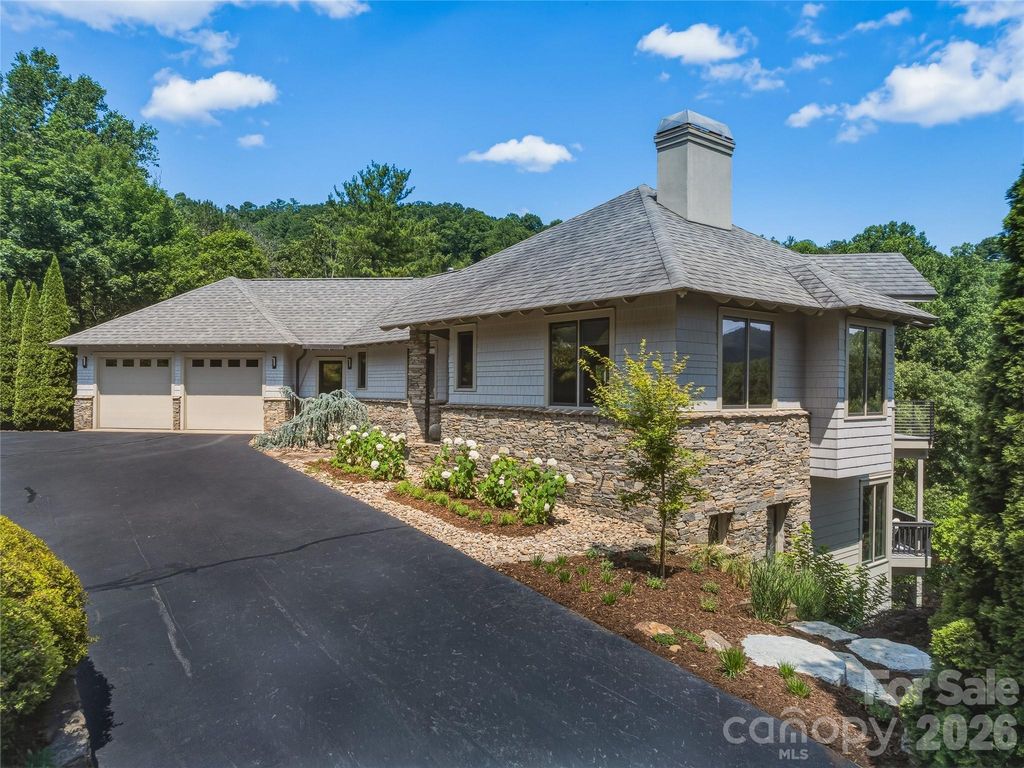 47 Garland Drive, Asheville, NC 28804
