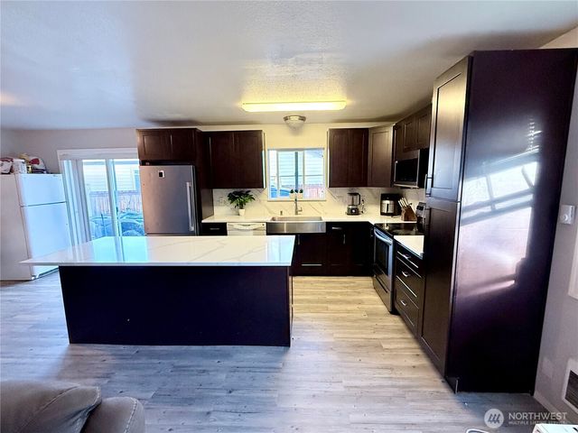 812 Ferry Street, Wenatchee, WA 98801