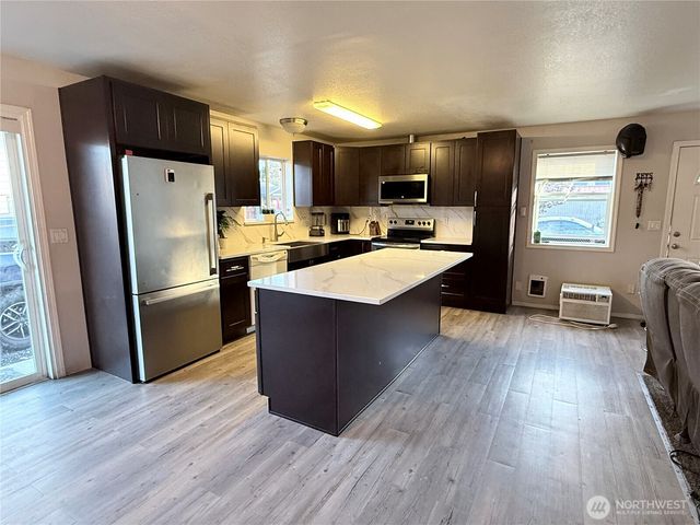 812 Ferry Street, Wenatchee, WA 98801