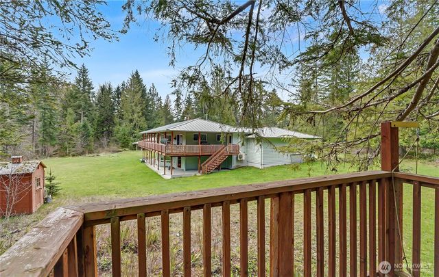 48513 144th Avenue E, Eatonville, WA 98328