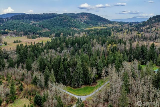 48513 144th Avenue E, Eatonville, WA 98328