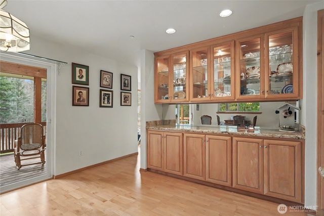 48513 144th Avenue E, Eatonville, WA 98328