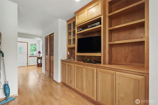 48513 144th Avenue E, Eatonville, WA 98328