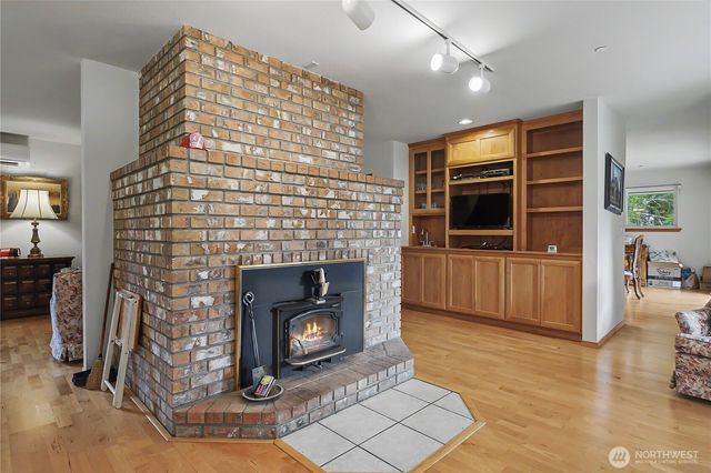48513 144th Avenue E, Eatonville, WA 98328