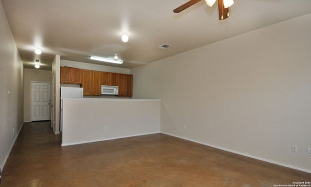10611 Mathom Landing, Universal City, TX 78148