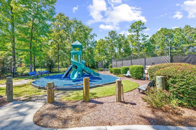 2851 McLeod Ln., Myrtle Beach, SC 29588